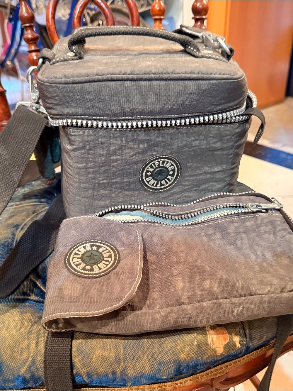 Kipling travel set